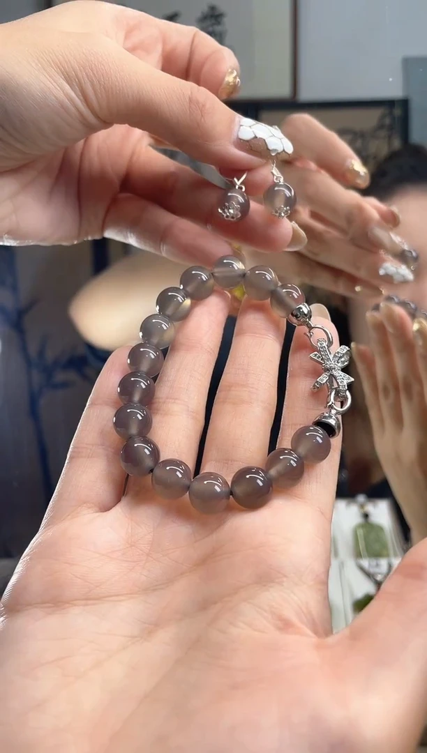 未镶嵌.玛瑙/玉髓多样性发货其中发一