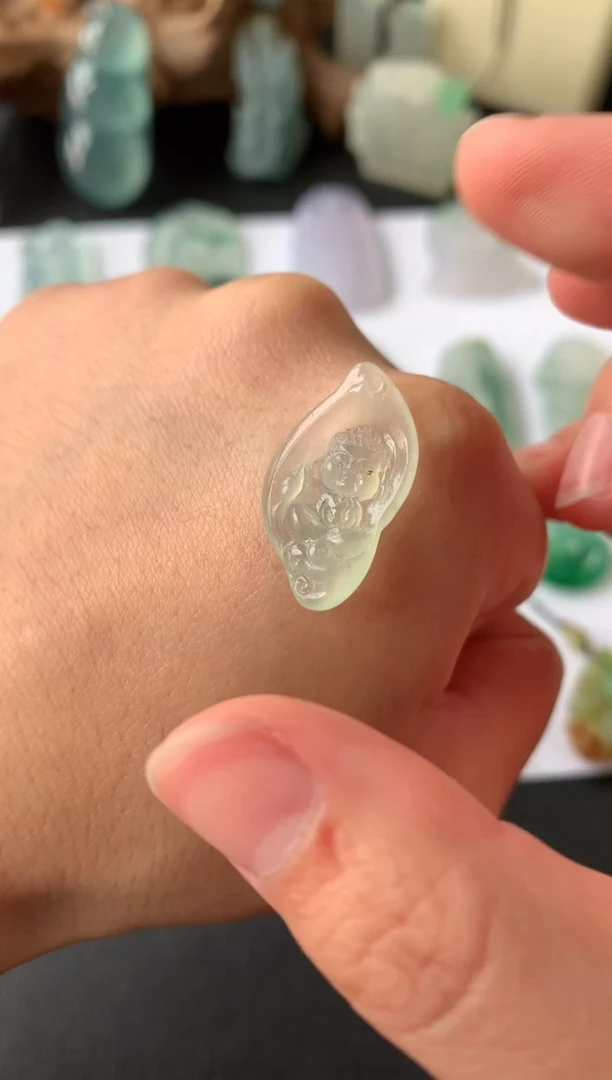 【闪购商品】定制翡翠未镶嵌翡翠