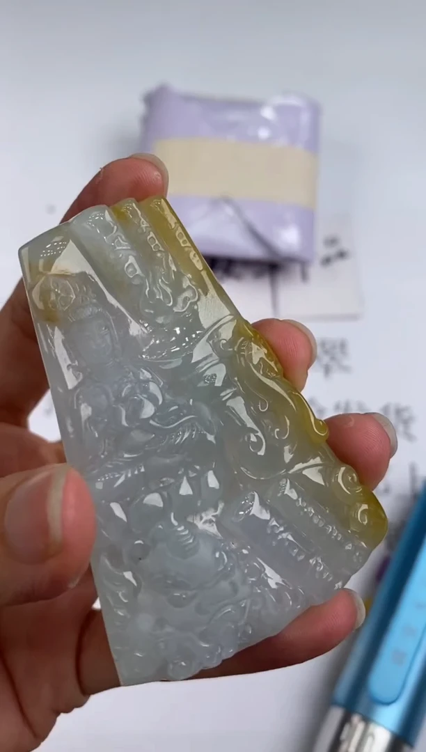 未镶嵌挂件翡翠354295      多人