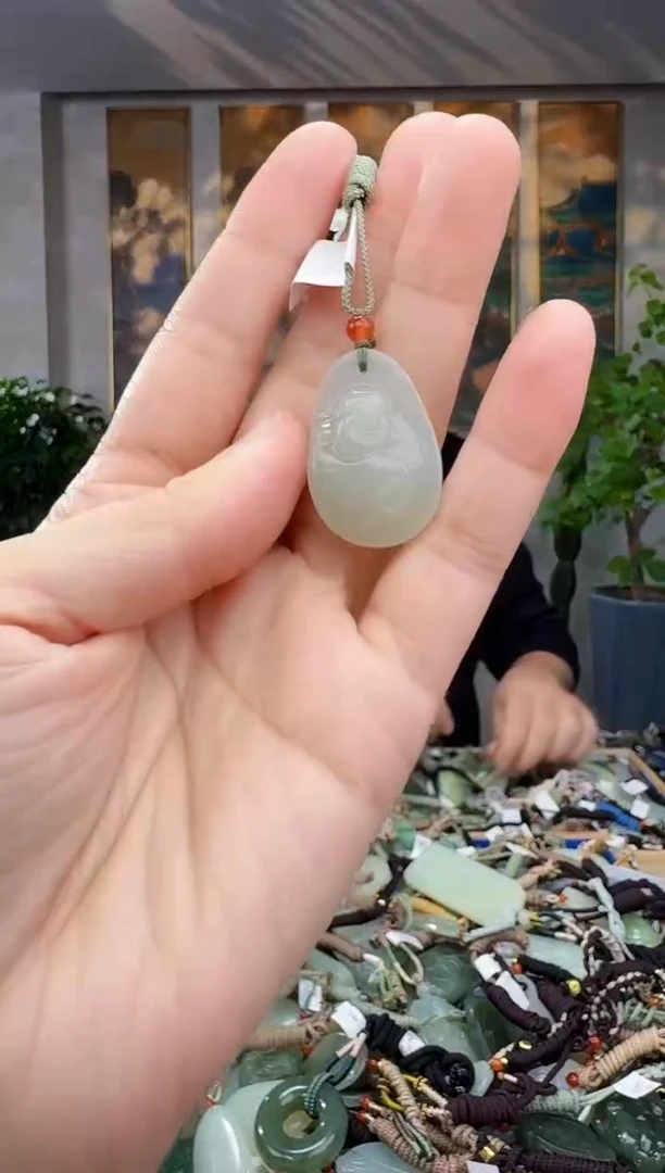 未镶嵌和田玉挂件拍一发一