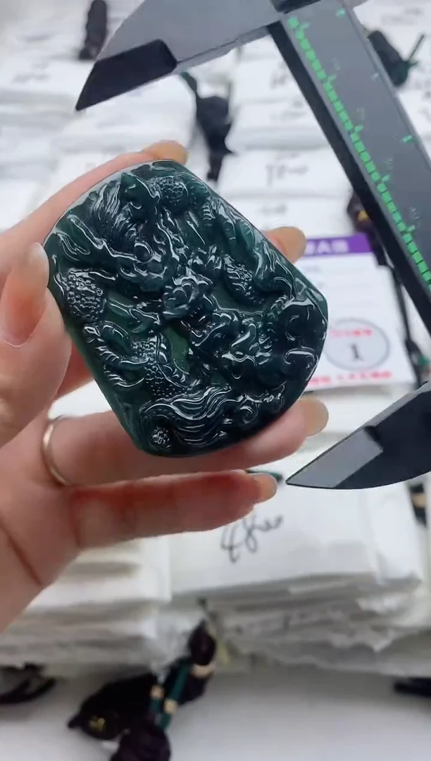 颈饰未镶嵌翡翠888