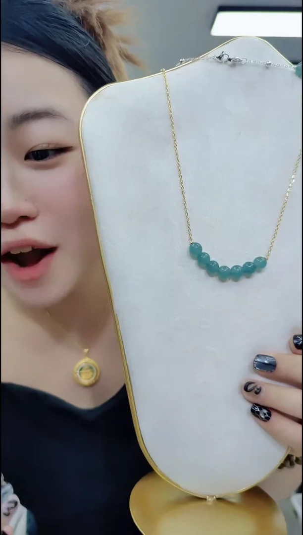 翡翠未镶嵌颈饰2620蓝水翡翠微笑链