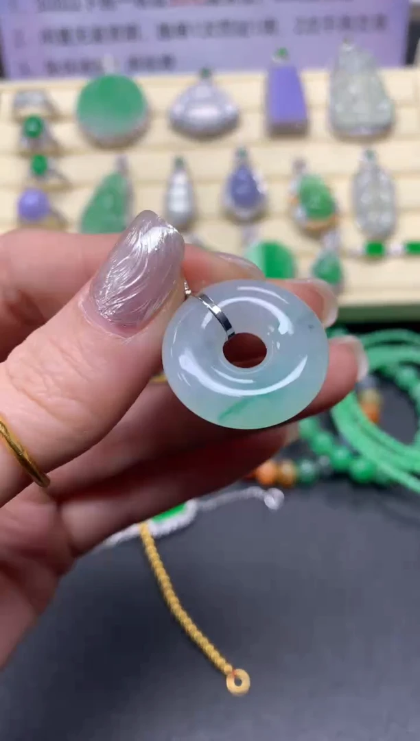 【闪购商品】翡翠吊坠(不含链)18K金镶嵌吊坠|3100+310