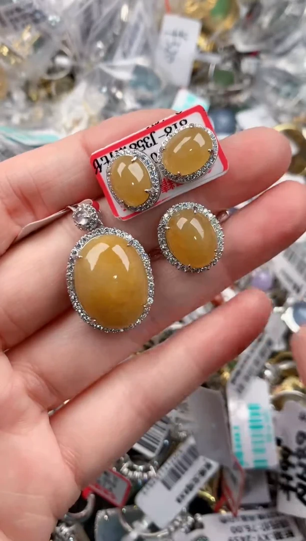 银S925镶嵌戒指翡翠?*F222----10
