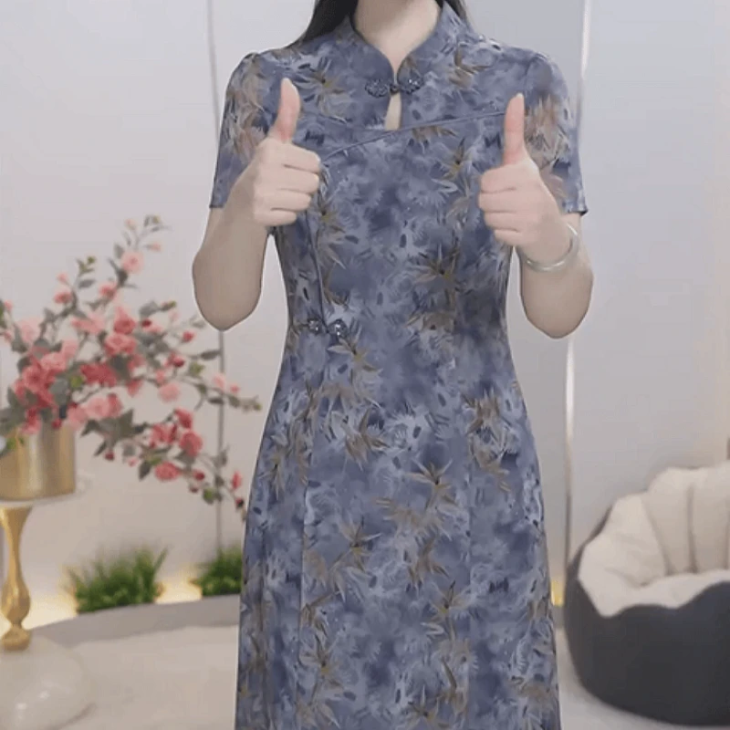 2025夏季新款高端轻奢时尚优雅妈妈装新中式改良旗袍上档次连衣裙