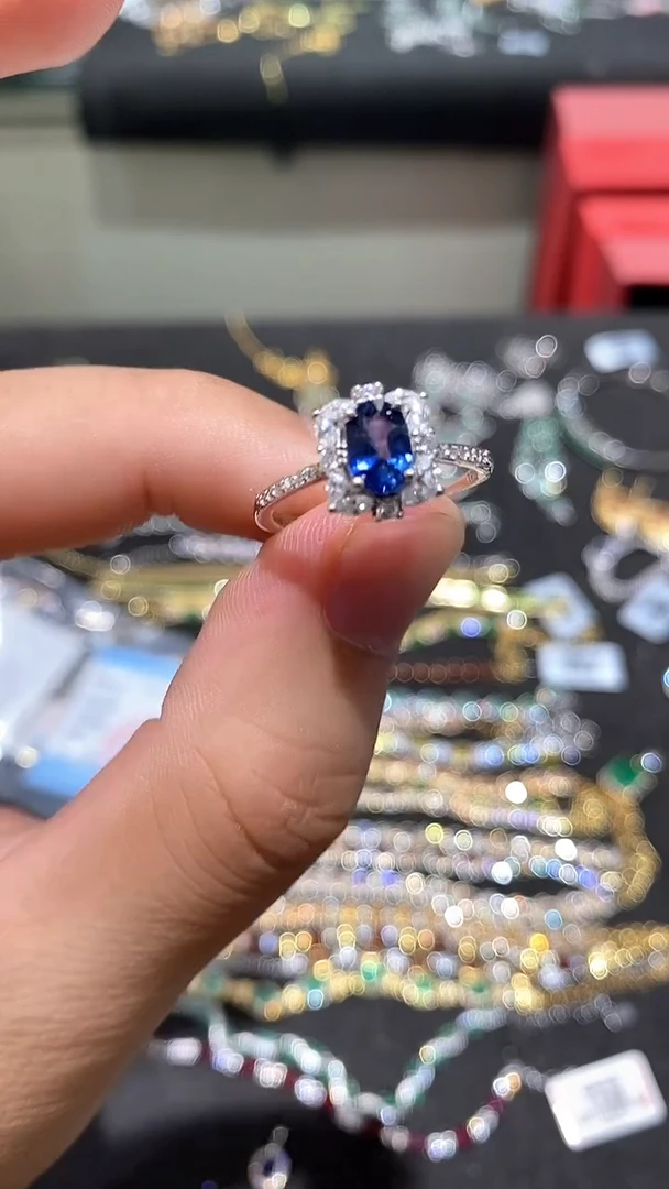 蓝宝石戒指银S925镶嵌戒指