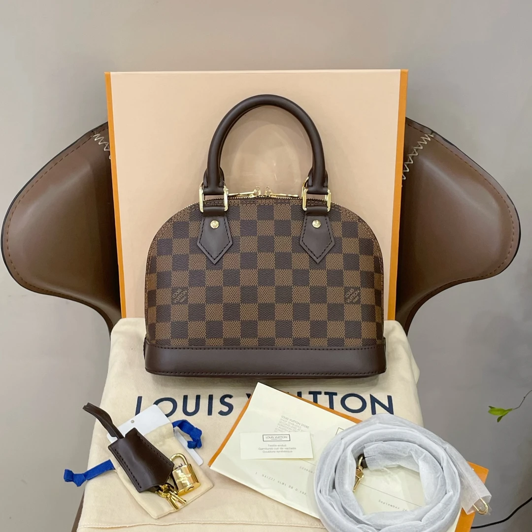 95新 LouisVuitton/路易威登 棋盘格贝壳包  可手提可斜挎