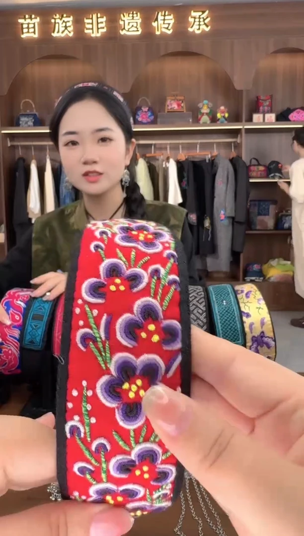 刺绣扶光苗绣传承L28