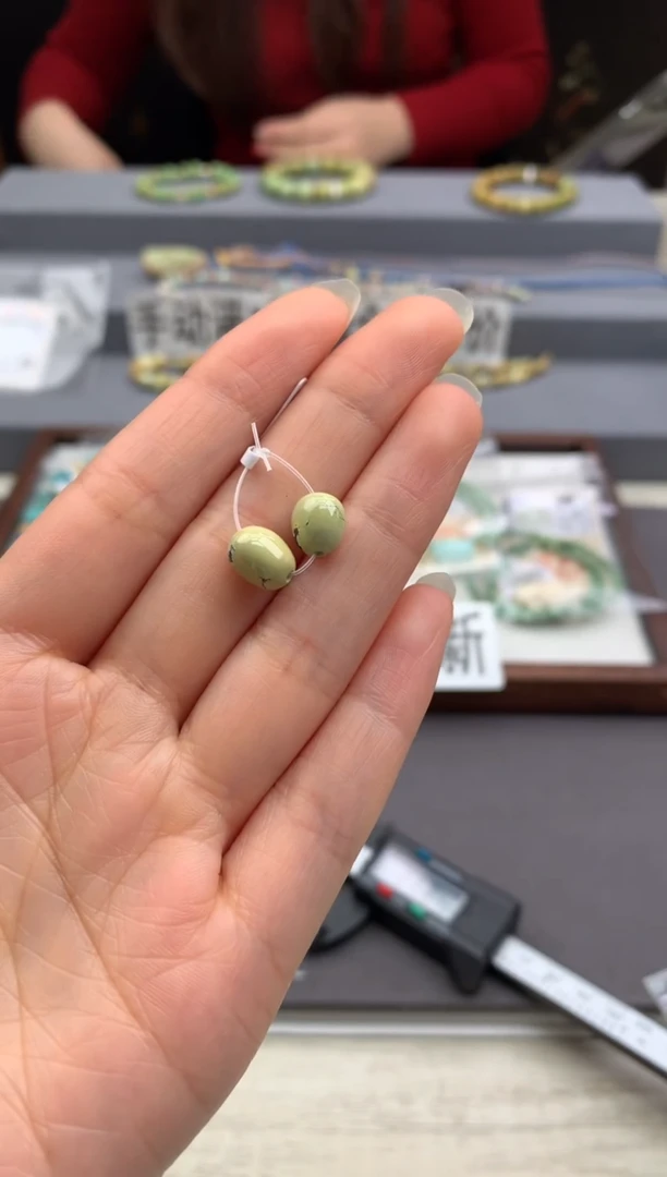 未镶嵌单珠南红玛瑙茜 w122