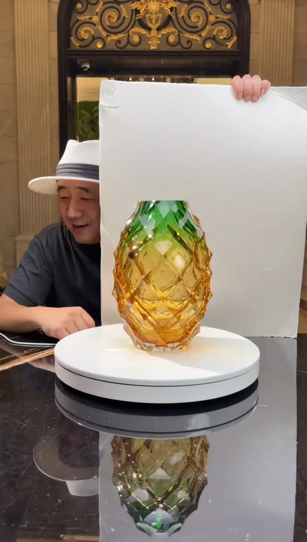 【闪购商品】摆件AJ05724金绿色菠萝花器