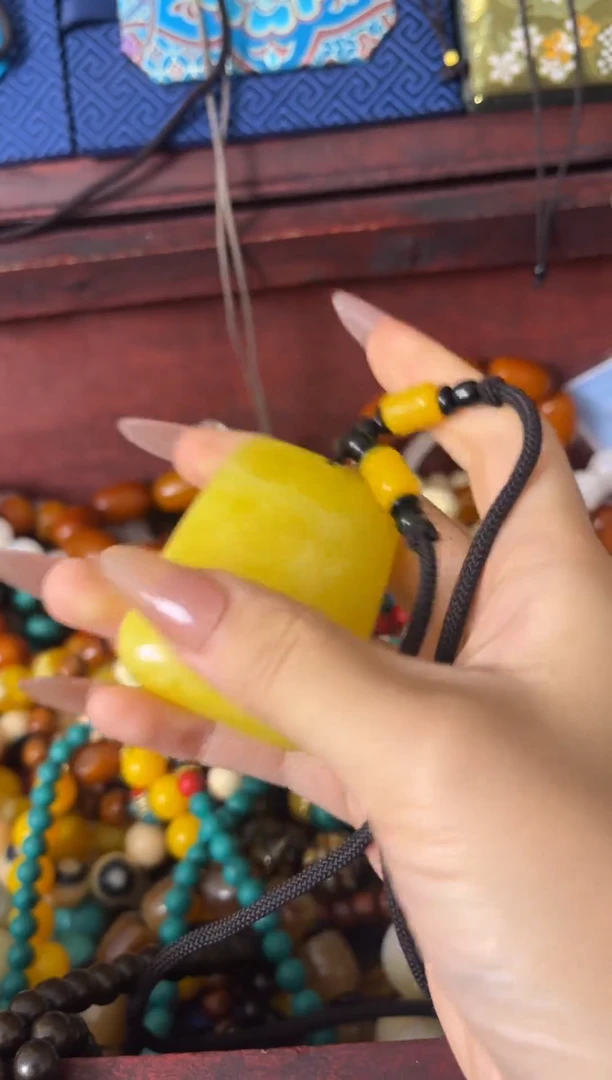 【闪购商品】蜜蜡手链未镶嵌——————————————