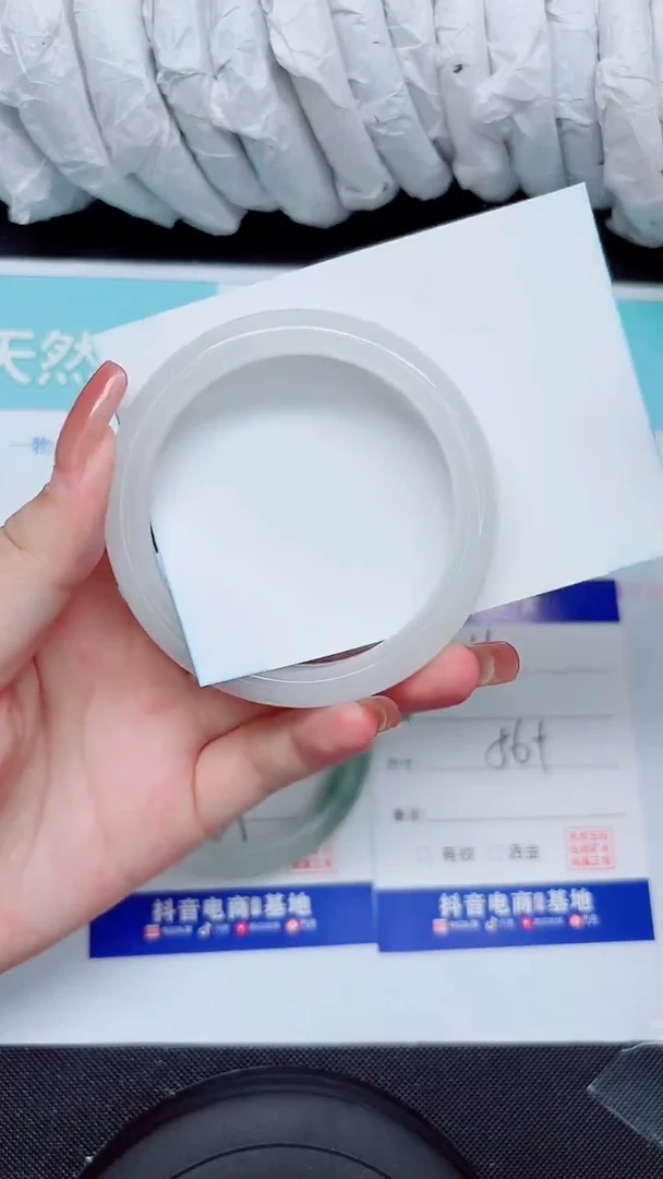 石英质玉手镯未镶嵌216-56