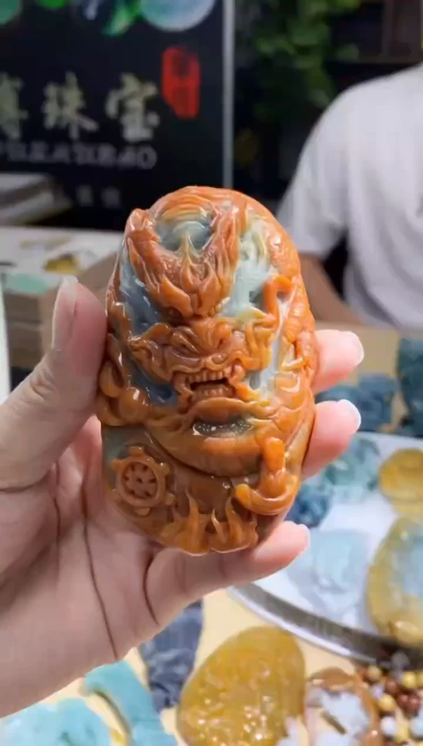 未镶嵌定制翡翠挂件