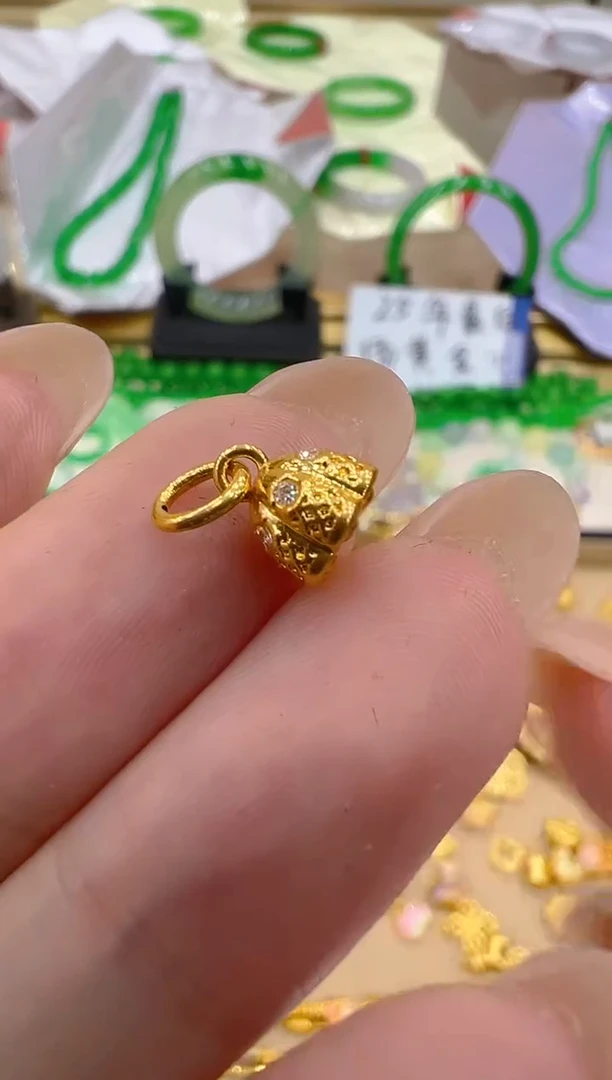 吊坠(不含链)18K金多样性团购发一件