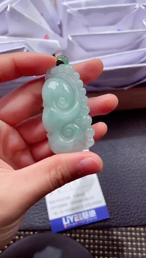 未镶嵌挂件翡翠000888