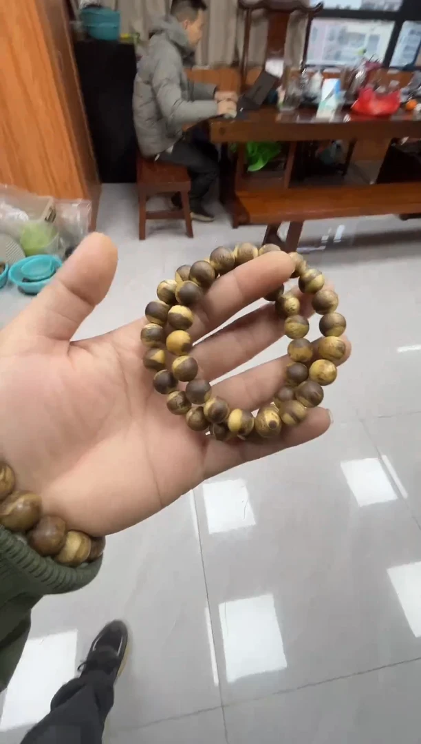 【闪购商品】沉香木沉香木制品1.0/7克多样性发一