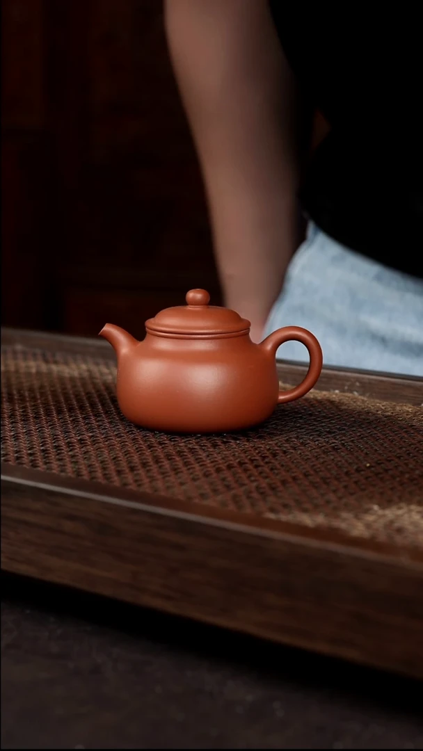 茶壶紫砂朱泥麟式掇球