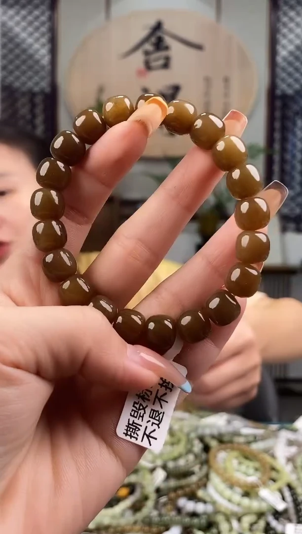 和田玉未镶嵌颈饰拍一发一