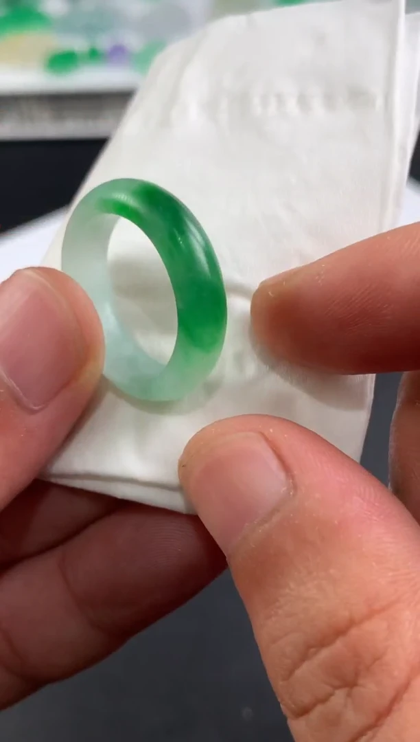 未镶嵌定制翡翠?***?翡翠