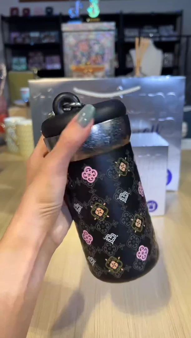 小圆墩钛杯（500ML）玄霓锦色