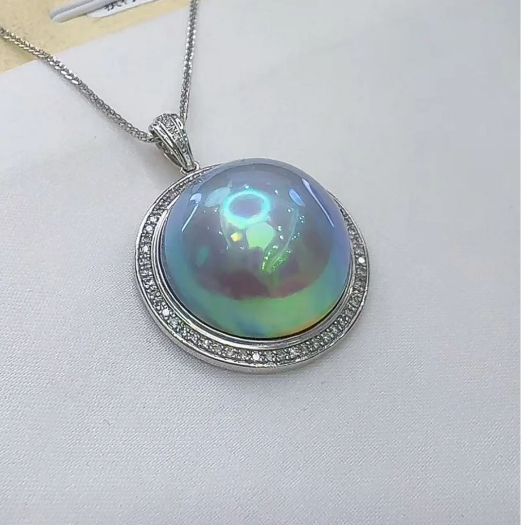 极光“星空蓝”炫彩马贝吊坠 18K金 19-20mm 1999H00DY