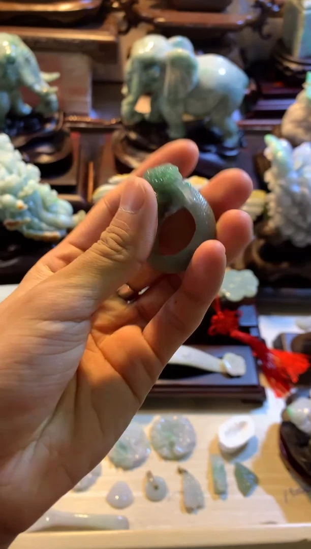 未镶嵌摆件翡翠用****3翡翠摆件