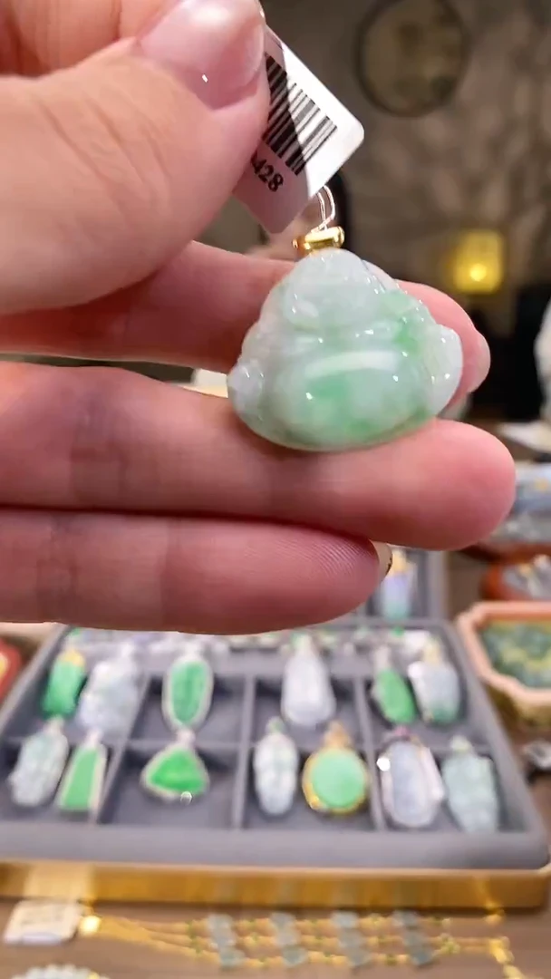 吊坠(不含链)18K金镶嵌翡翠佛公