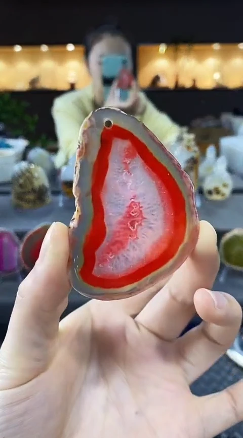 未镶嵌颈饰玛瑙/玉髓陈****术玛瑙