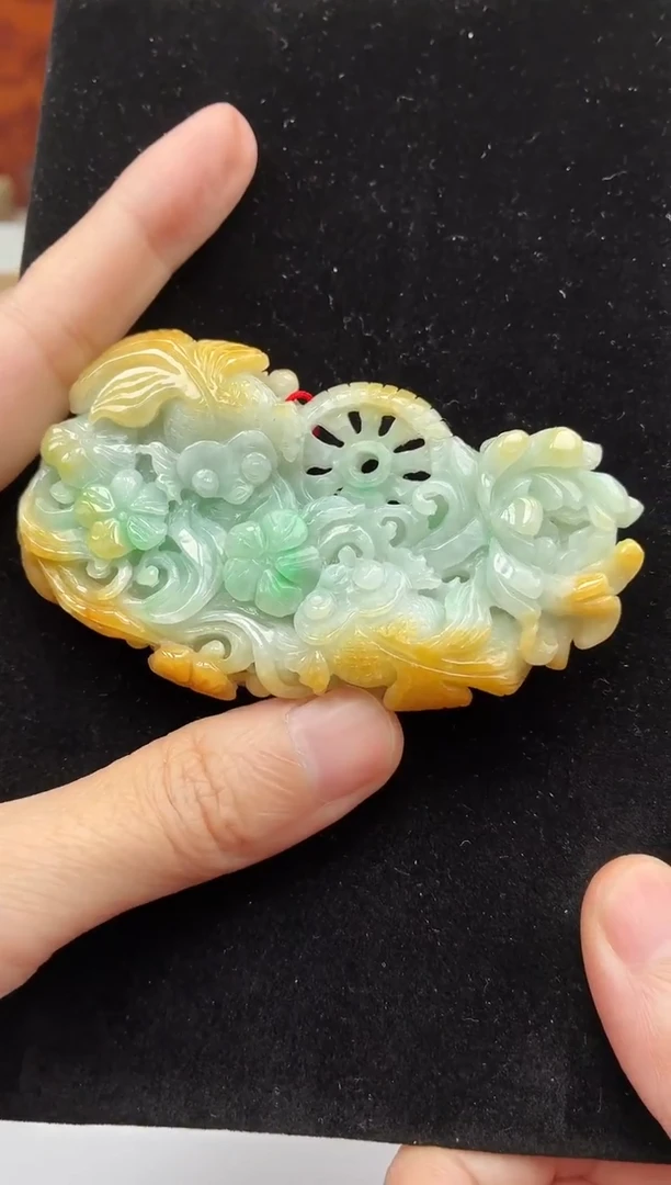 颈饰未镶嵌翡翠牌子