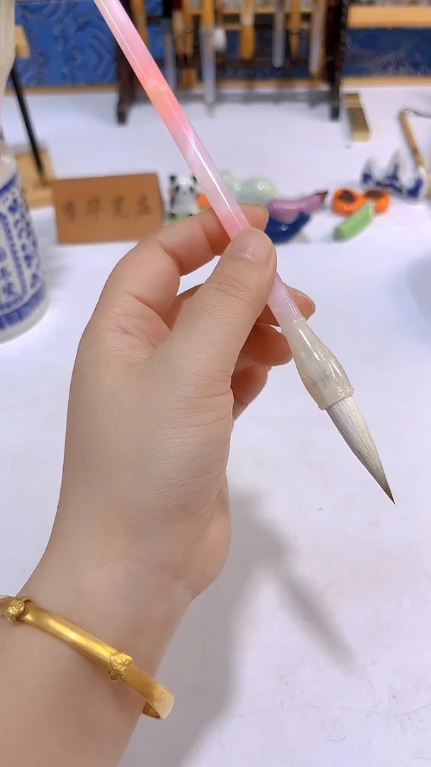 粉杆作品中楷兼毫毛笔1支 出锋3.7 口径1.0