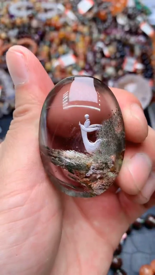 【闪购商品】水晶吊坠(赠链)未镶嵌89