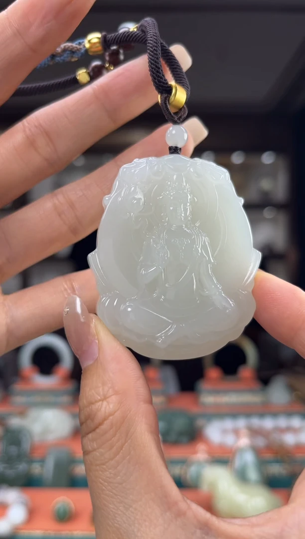 颈饰未镶嵌和田玉佩佩马