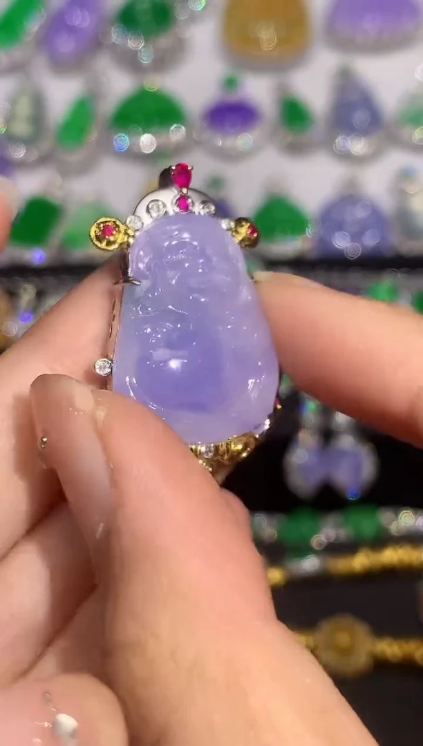 吊坠(不含链)18K金镶嵌翡翠多样性发其一