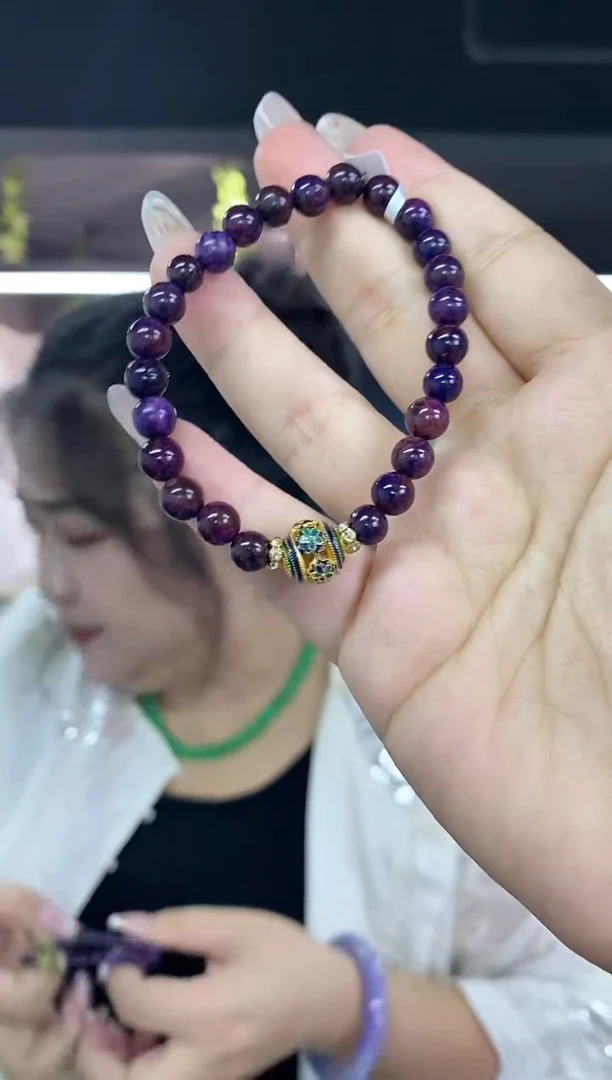 未镶嵌苏纪石（舒俱来）手串多样性发其一颜色微差