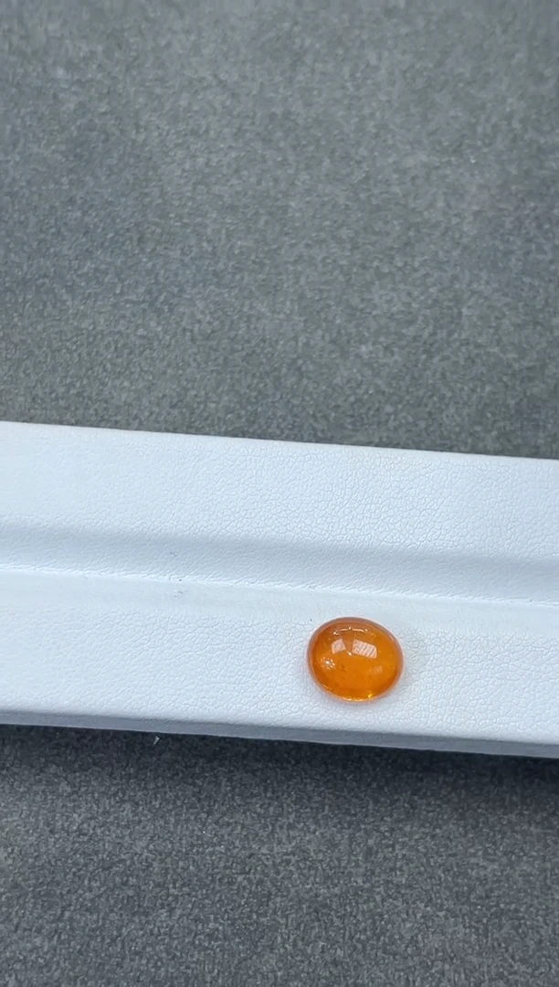 未镶嵌裸石石榴石（芬达石）天然裸石