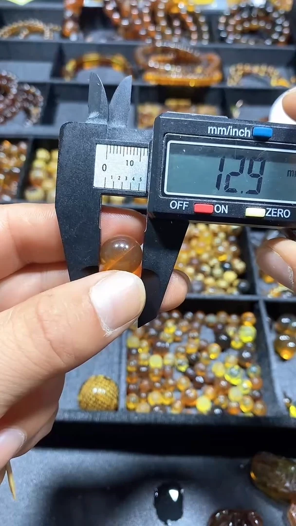 绿珀颈饰未镶嵌天然缅甸琥珀单珠
