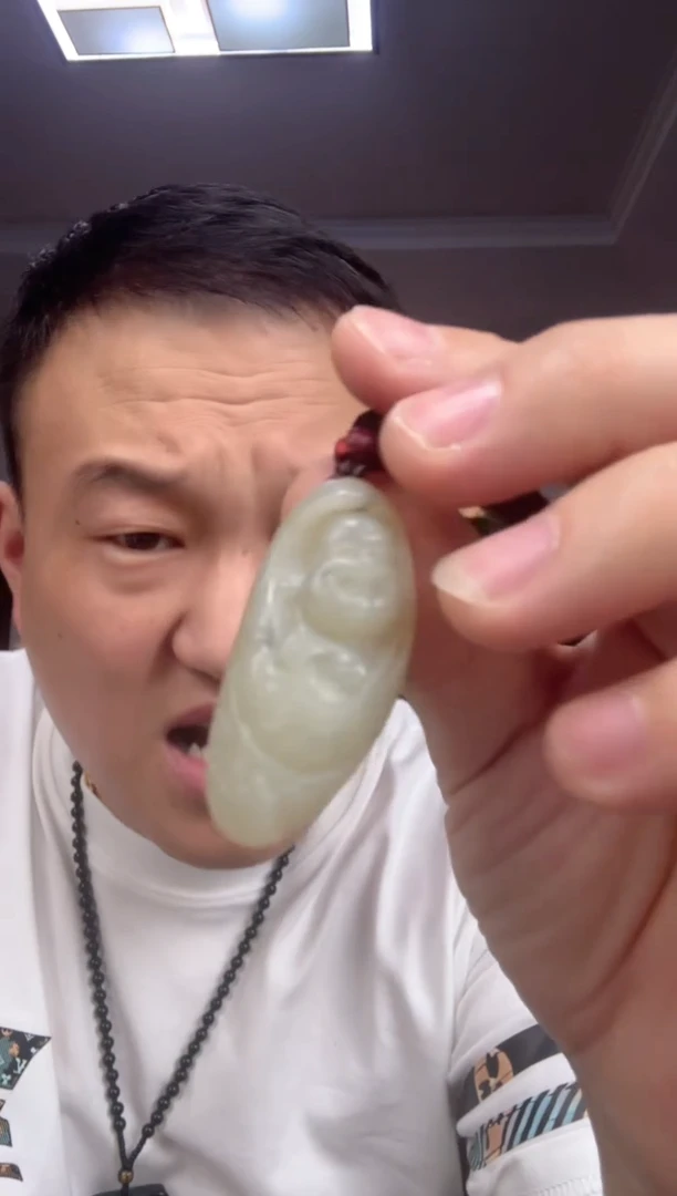 和田玉未镶嵌颈饰1