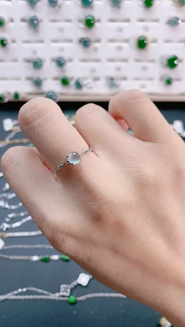 【闪购商品】翡翠戒指银S925镶嵌天然翡翠