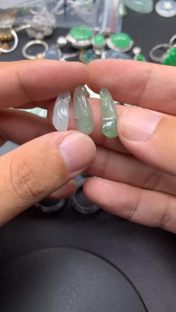 颈饰未镶嵌翡翠༺****༻玲珑骰子商品不退不换