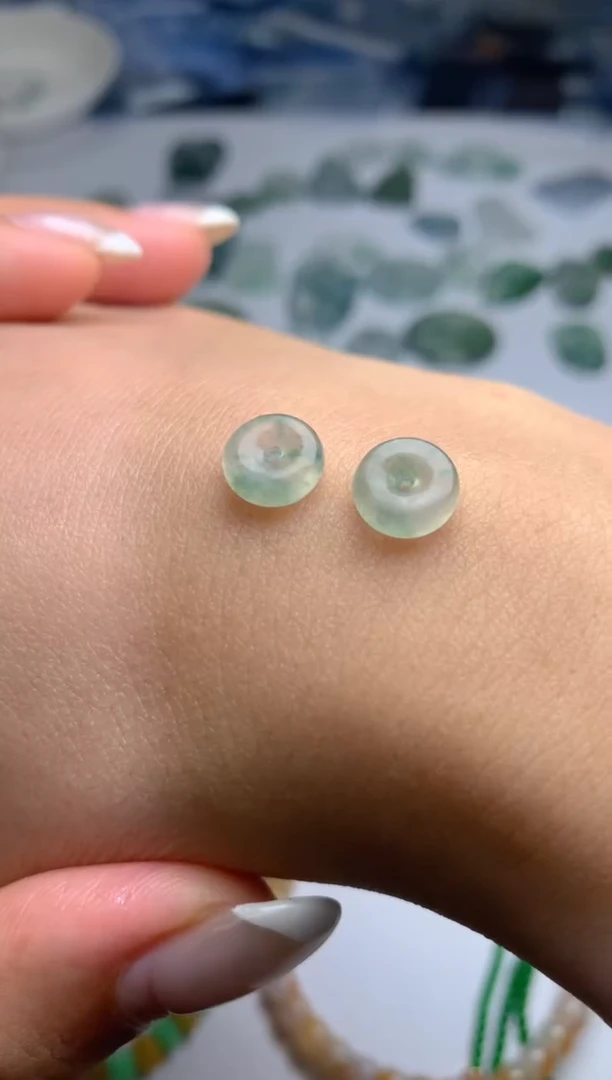 未镶嵌定制翡翠毛货