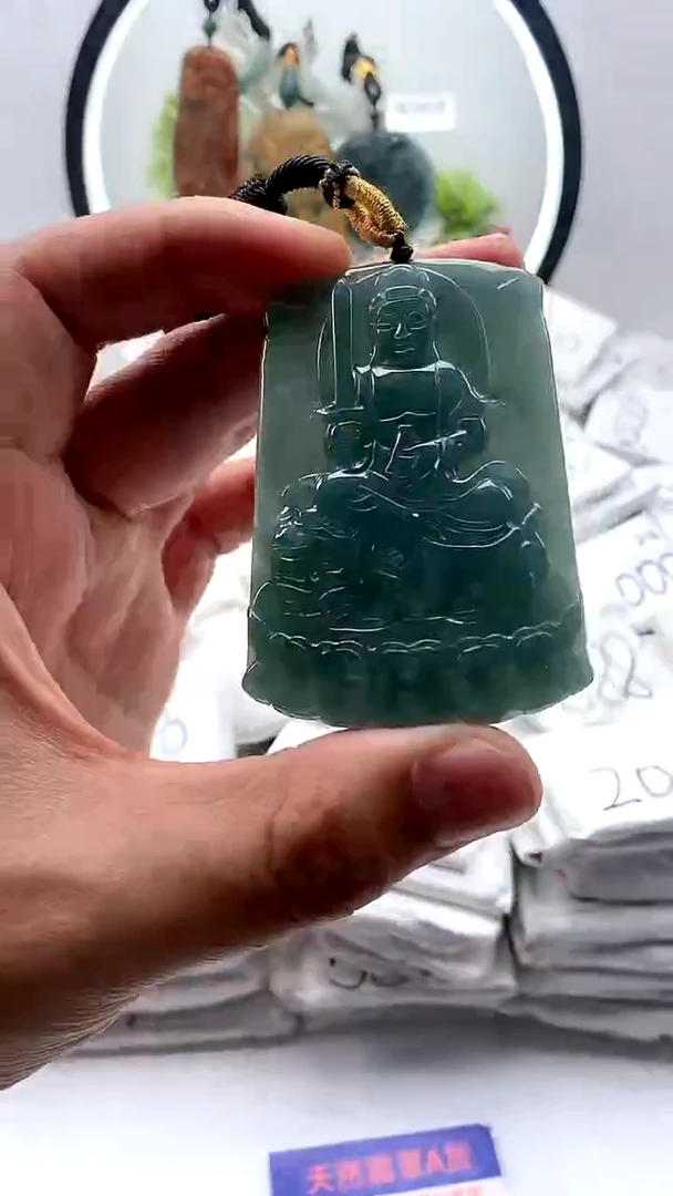 【闪购商品】翡翠颈饰未镶嵌文殊