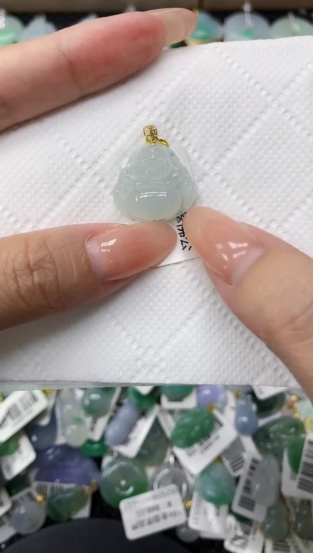 颈饰18K金镶嵌翡翠11111111111