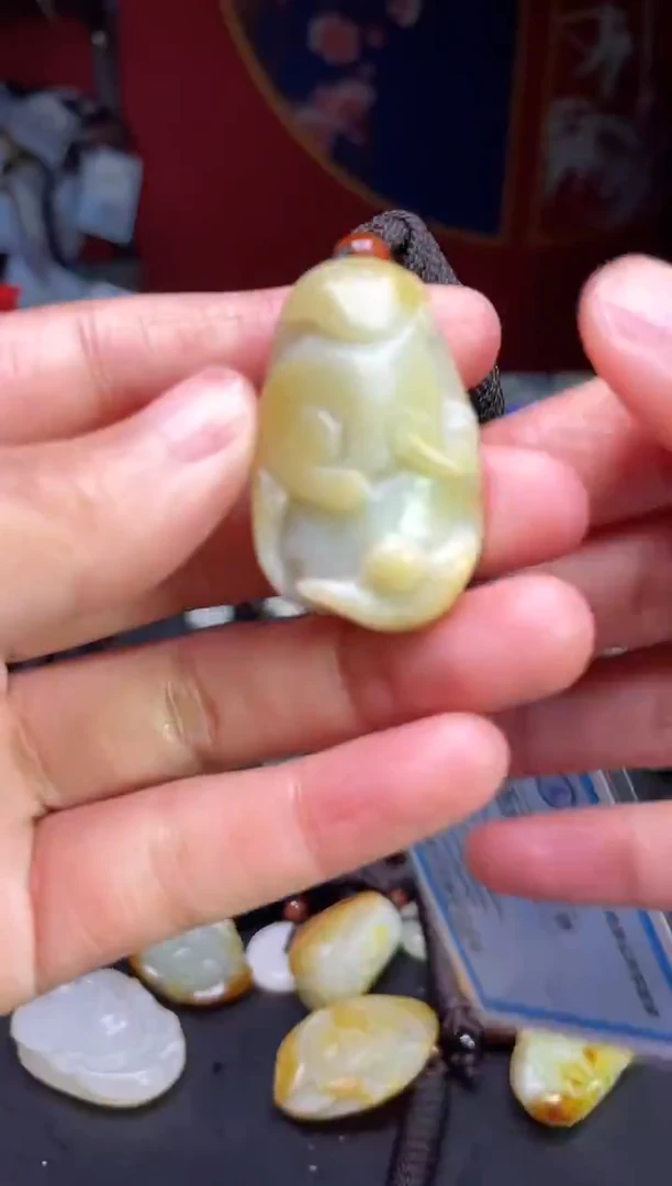 颈饰未镶嵌和田玉123