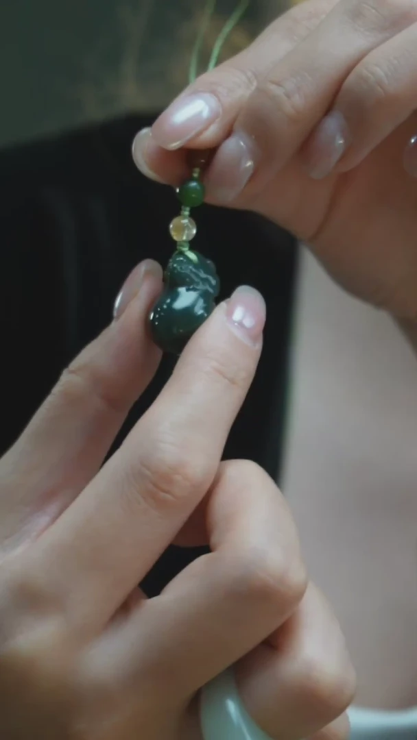 【闪购商品】和田玉手机链未镶嵌B40