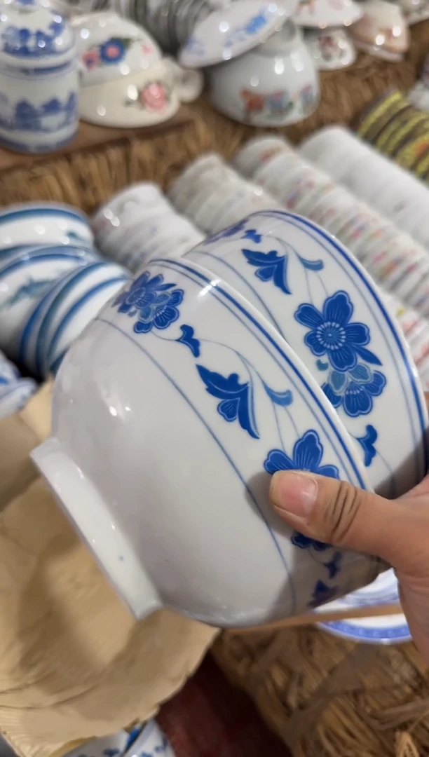 摆件z***g蓝海棠碗17.5厘米有瑕请慎拍