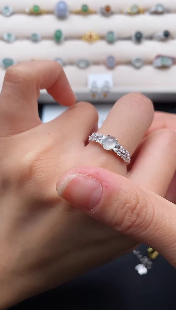 银S925镶嵌戒指翡翠66666666+6