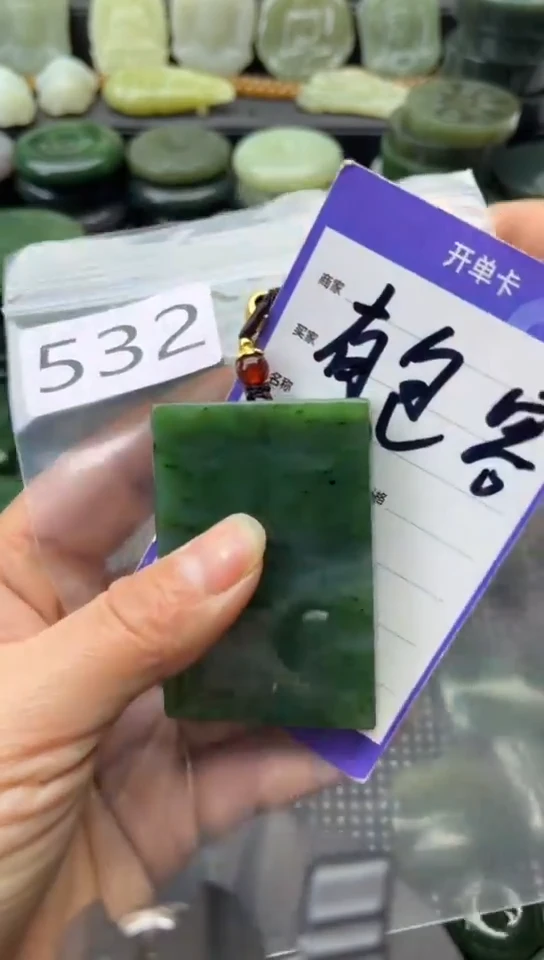 未镶嵌和田玉珠宝半成品牌子