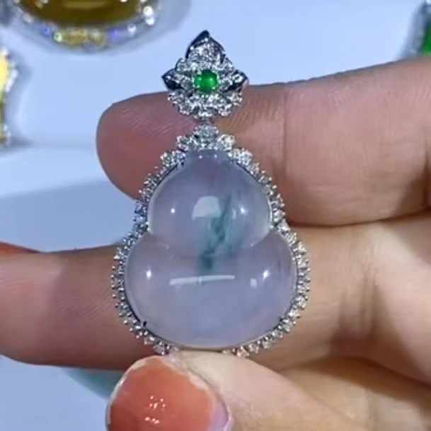 天然缅甸A货翡翠高冰玻璃种葫芦吊坠