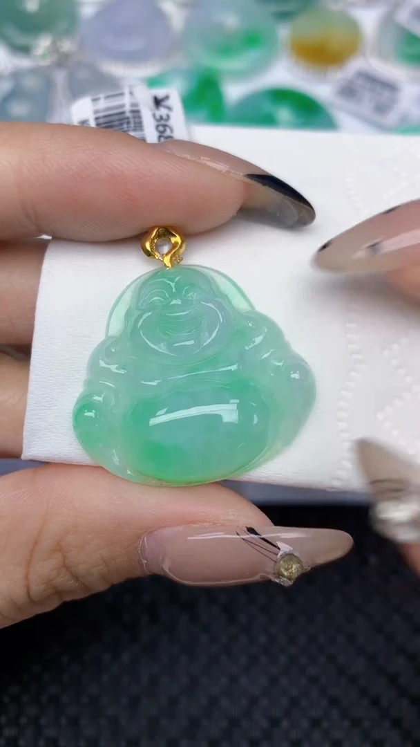 颈饰18K金镶嵌翡翠天然缅甸翡翠a货百元以上9元证书费自理