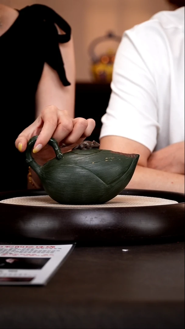 茶壶紫砂BYM84鼠来宝绿泥290cc